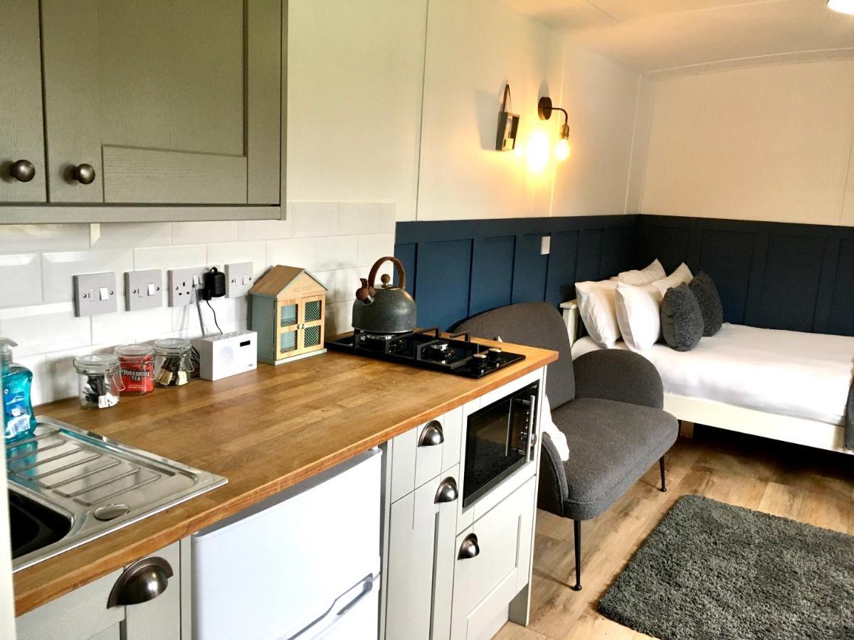 Rosemary Shepherds Hut, Clay Bank Huts Ingleby Greenhow Zewnętrze zdjęcie